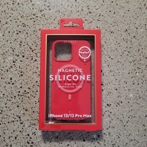 MVMT RED iPhone 13 Pro Max & 12 Pro Max Protective Magsafe Silicone Case NEW